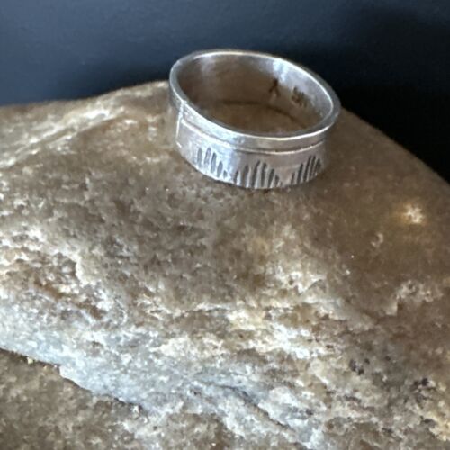 Navajo Stamped Wide Band Ring | Sterling Silver | Sz 4 | Authentic Native American Handmade | 15298