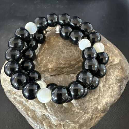 Memory Wire Stainless Steel Bracelet | Black Onyx & Mother of Pearl Beads | 17619