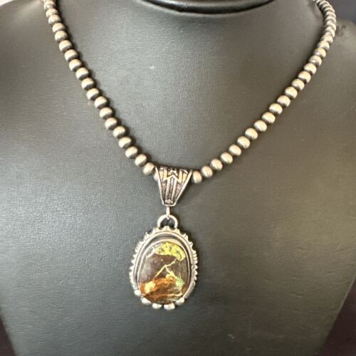 Navajo Green Gaspeite Pendant Necklace | Sterling Silver | Authentic Native American Handmade | 17424