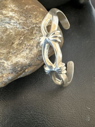 Navajo Tufa Cast Cuff Bracelet | Sterling Silver | Authentic Native American Handmade | 17219