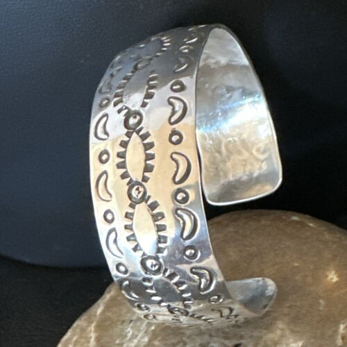 Navajo Stamped Cuff Bracelet | Sterling Silver | Authentic Native American Handmade | 17459