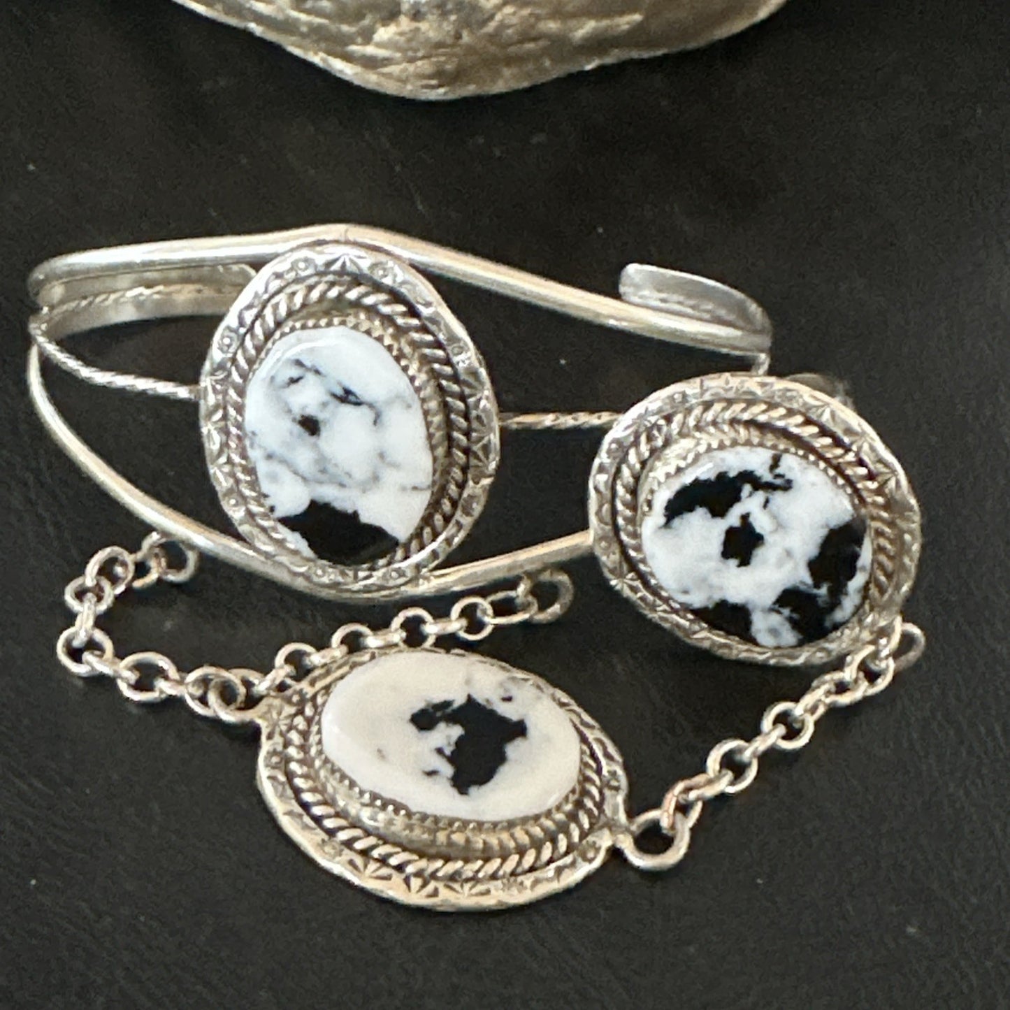 Yazzie Navajo Sterling Silver White Buffalo Turquoise Slave Bracelet Ring 19124