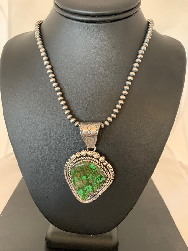 Navajo Pearls Green Spiderweb Turquoise Pendant Necklace | Sterling Silver | Authentic Native American Handmade | 2984