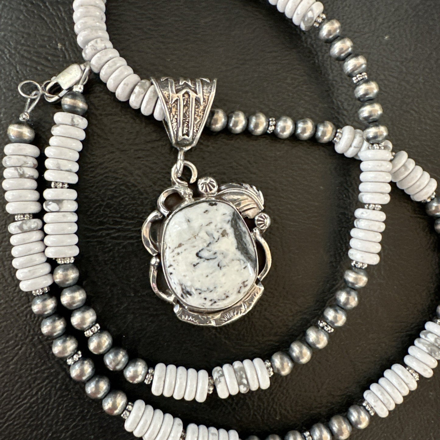 White Buffalo Turquoise Pendant Navajo Pearls Sterling Silver Necklace 20” 19496