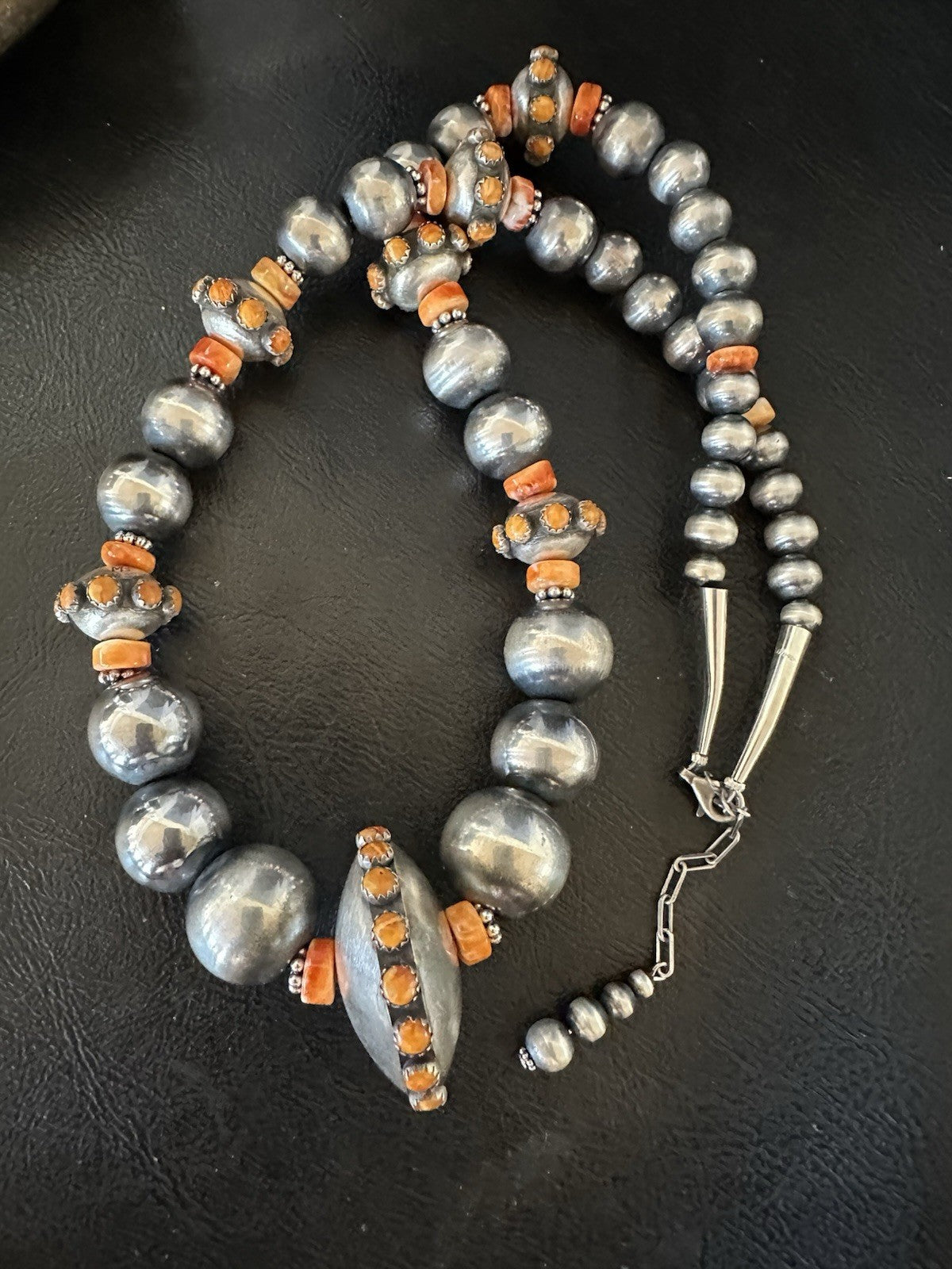 Orange Spiny Oyster Navajo Pearls Graduated Sterling Silver Necklace 23” 19446