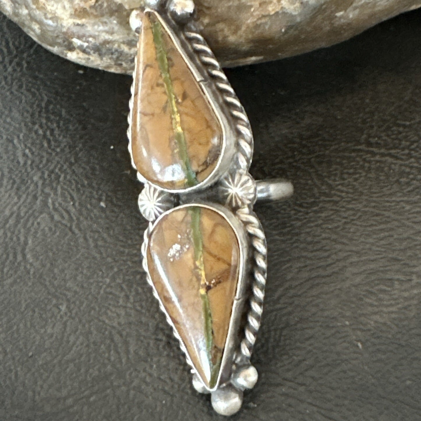 Navajo Sterling Silver Ribbon Boulder Turquoise Ring Size 7.5 18613