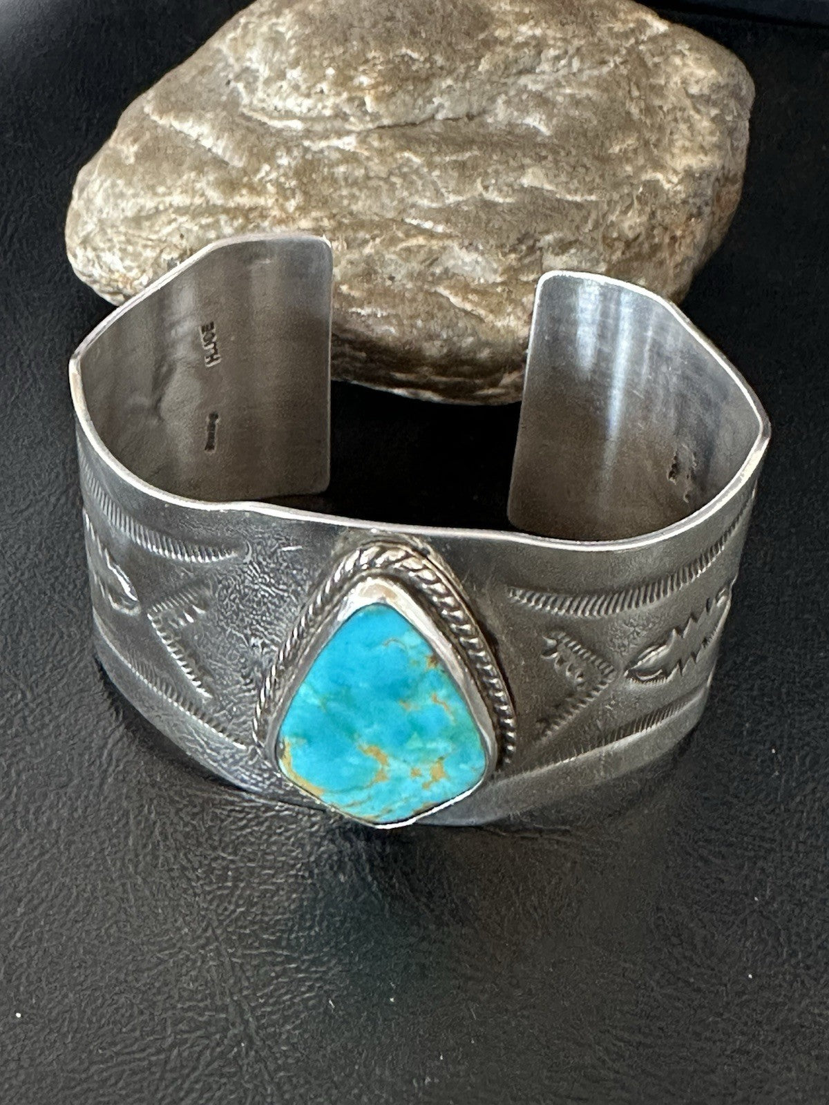 H Joe Blue Kingman Turquoise Navajo Sterling Silver Cuff Bracelet 8.2" 19423