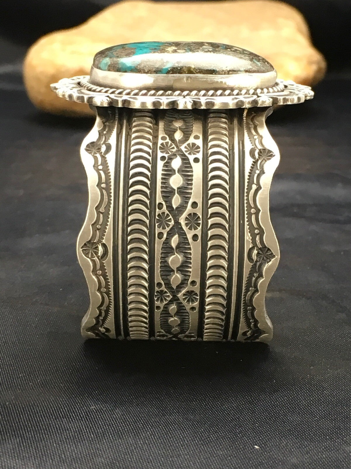 Bisbee Turquoise Navajo Sterling Silver Cuff Bracelet 01023