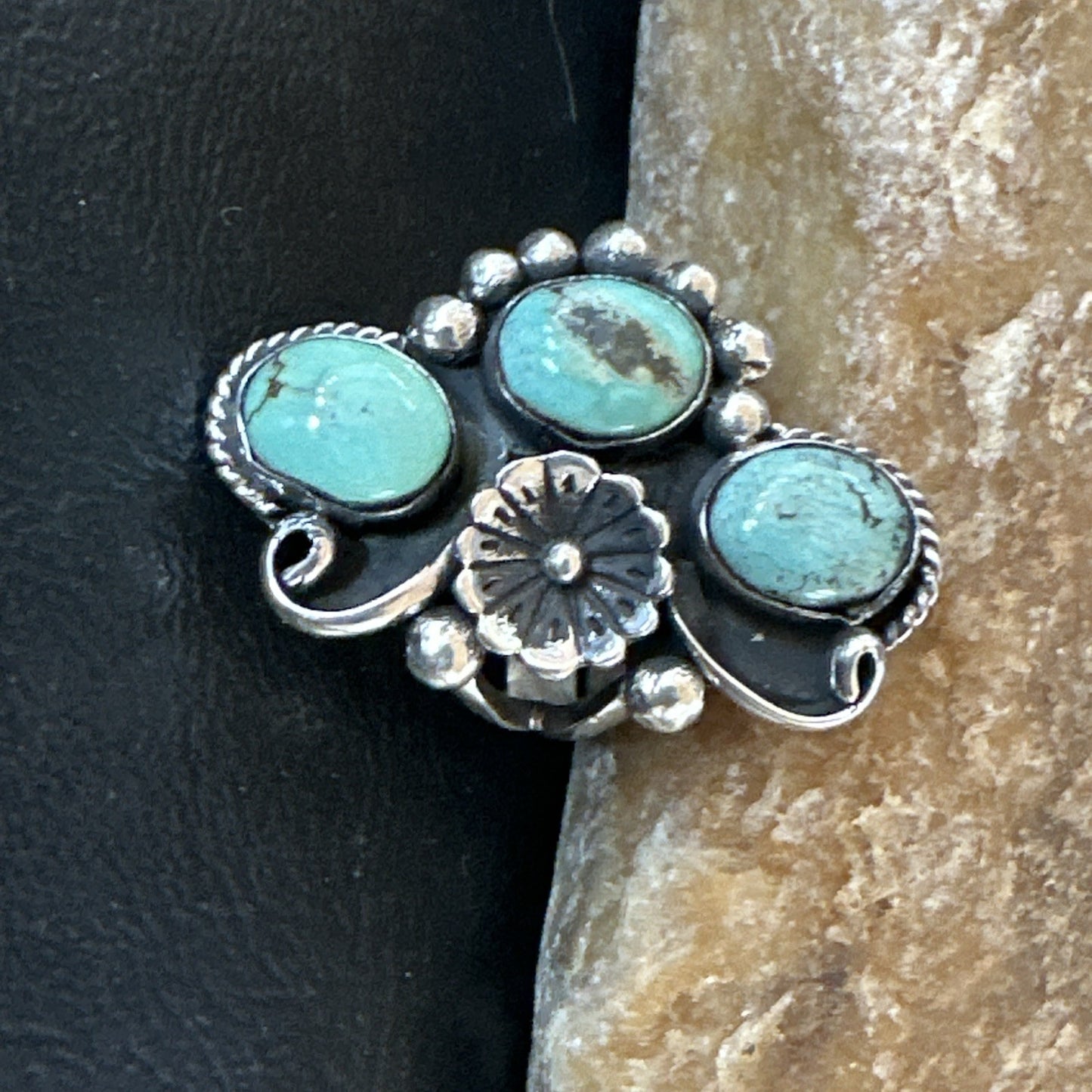 Yazzie Ring Green Turquoise Navajo Sterling Silver Cluster Size 8.5 19215