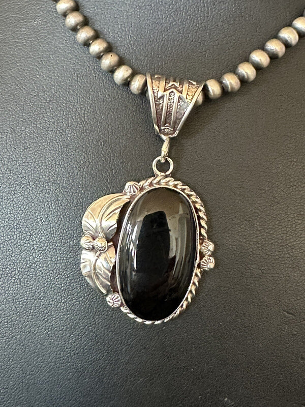 Men's Women's Black Onyx Pendant Navajo Beads Necklace | Sterling Silver | Authentic Native American Handmade | 18314