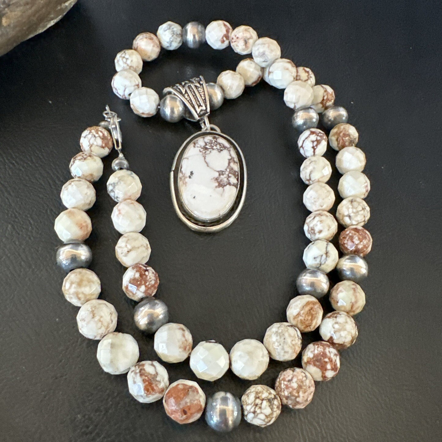 Wild Horse Turquoise Pendant Sterling Silver Beads Howlite Necklace 18031