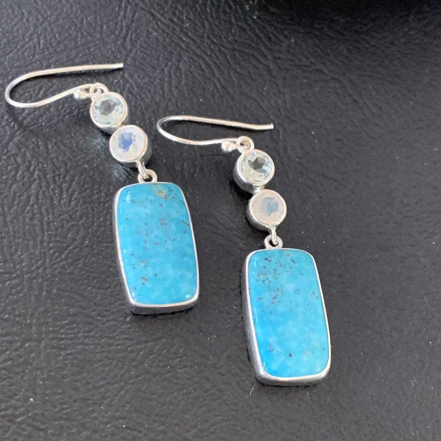 Womens Blue Kingman Turquoise Navajo Sterling Silver Earrings 12036