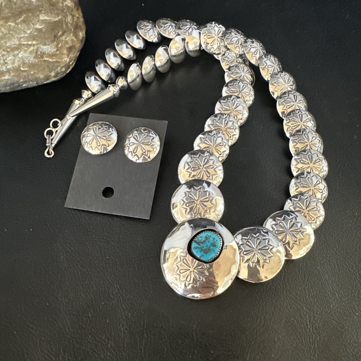 Native Navajo Sterling Silver Turquoise Pillow Stamped Bead Necklace 15132