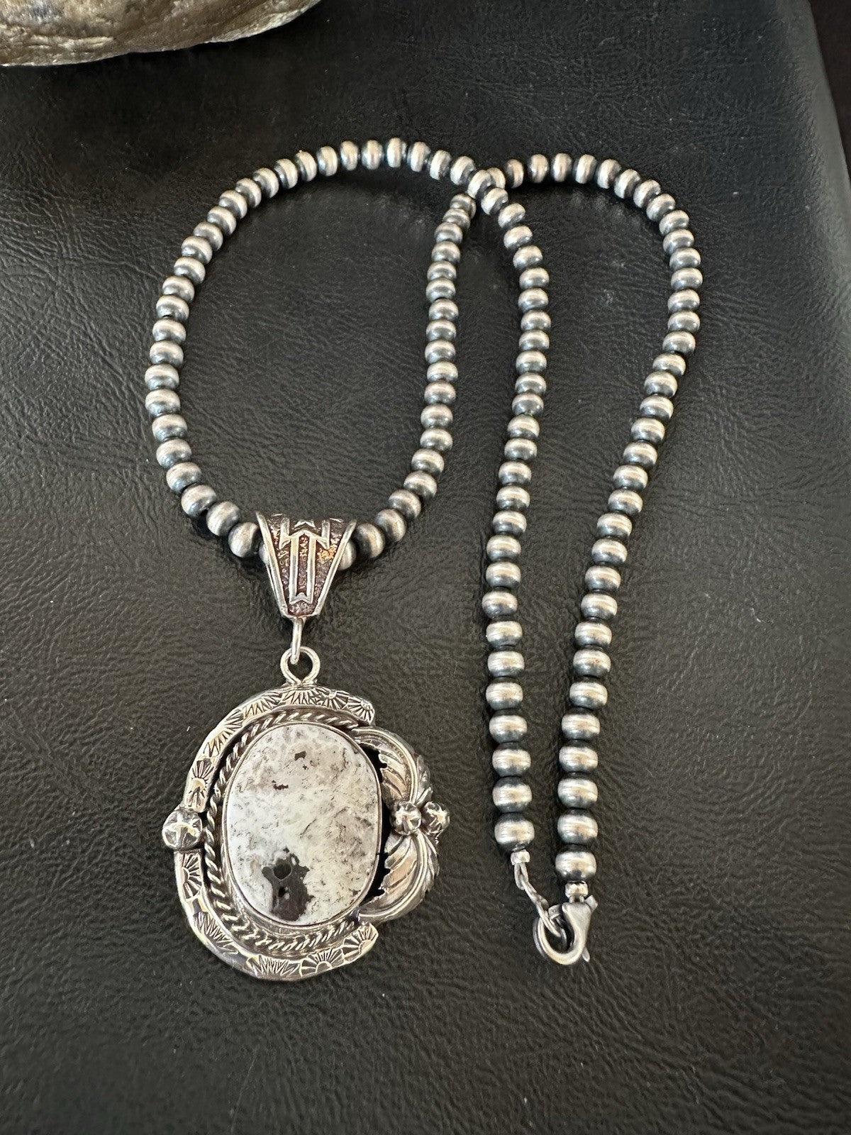 White Buffalo Turquoise Pendant Navajo Pearls Sterling Silver Necklace 19375
