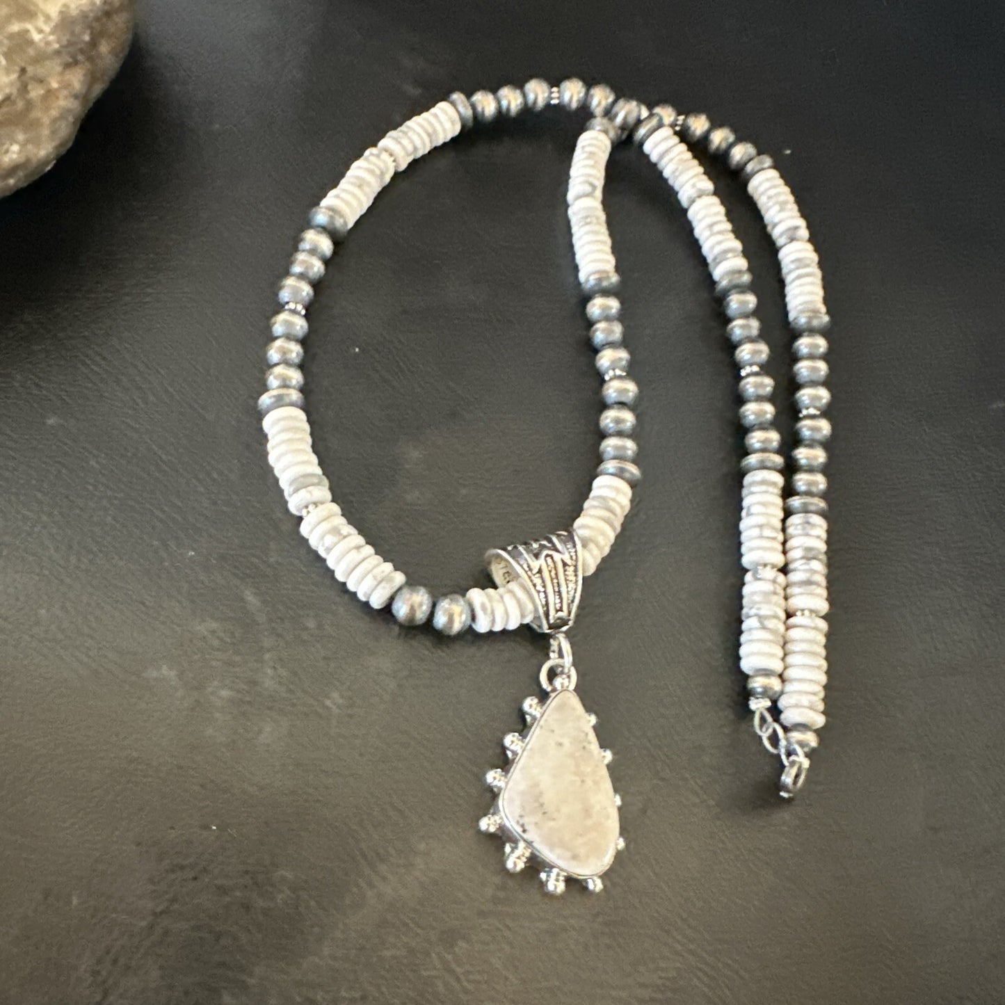 White Buffalo Turquoise Pendant Navajo Pearls Sterling Silver Necklace 22" 18258