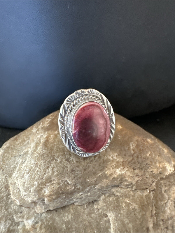 Women's Purple Spiny Oyster Navajo Ring Size 8 | Sterling Silver | Authentic Native American Handmade | 18584