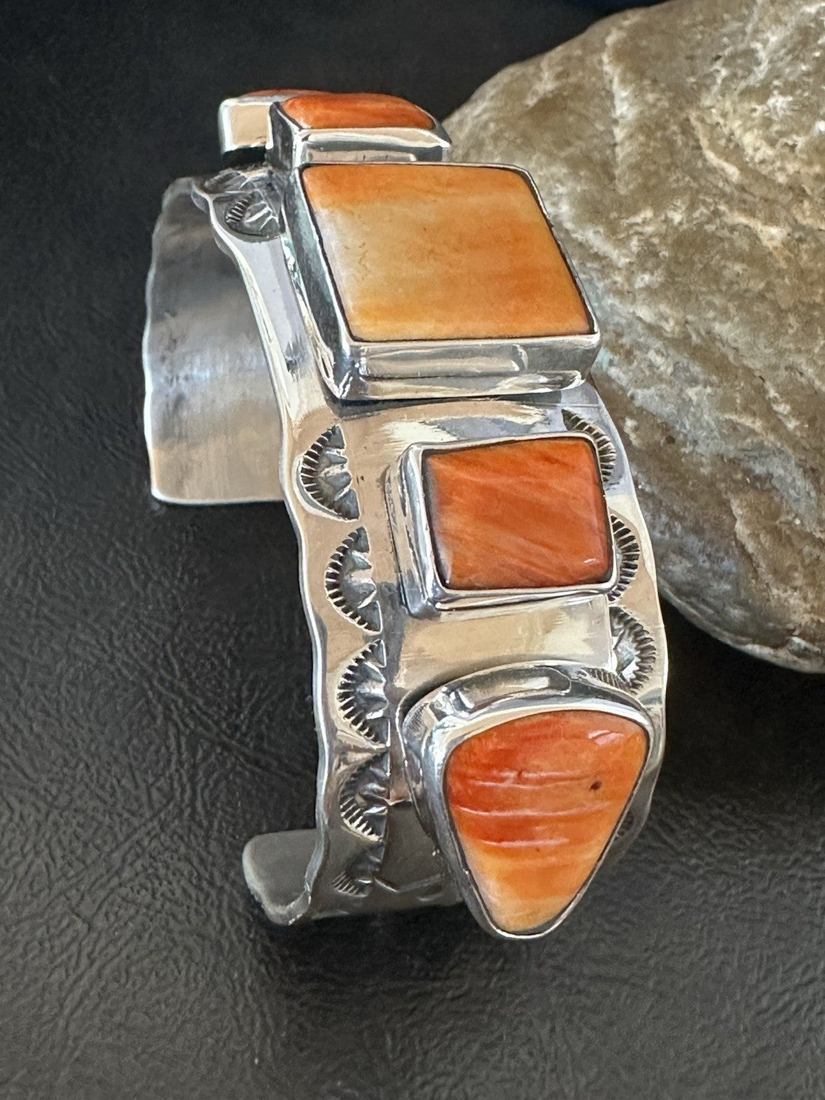 Orange Spiny Oyster 5 Stone Row Sterling Silver Navajo Cuff Bracelet 7.7" 19477