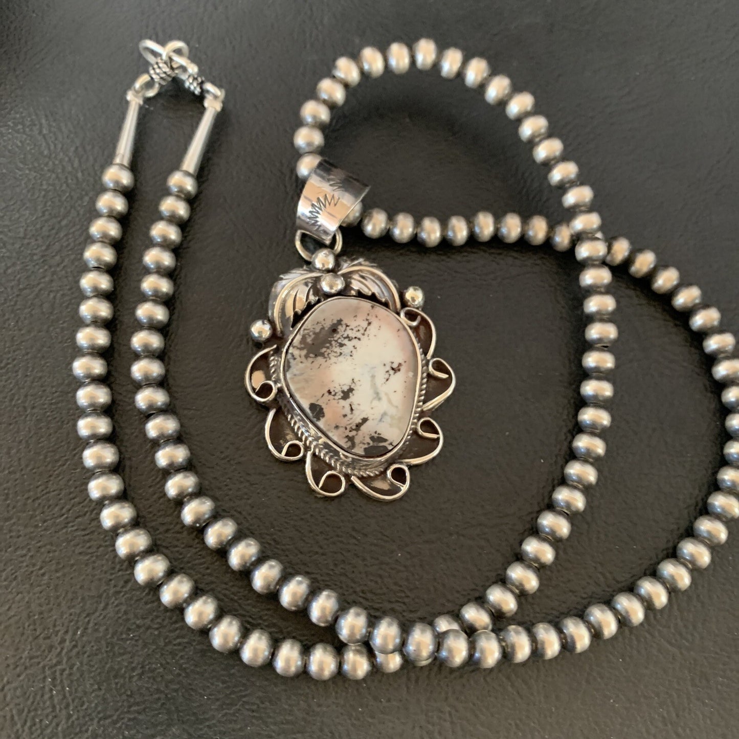White Buffalo Turquoise Pendant Sterling Silver Beads Necklace 11129