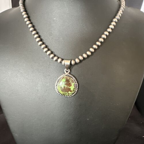 Navajo Green Gaspeite Pendant Necklace | Sterling Silver | Authentic Native American Handmade | 16362