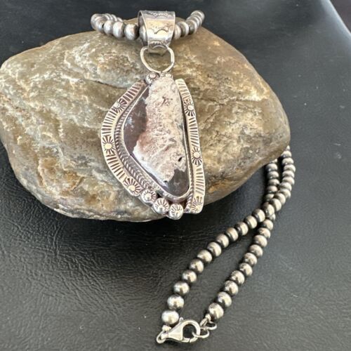White Buffalo Turquoise Pendant | Navajo Pearls | Sterling Silver Necklace 21" | 17106