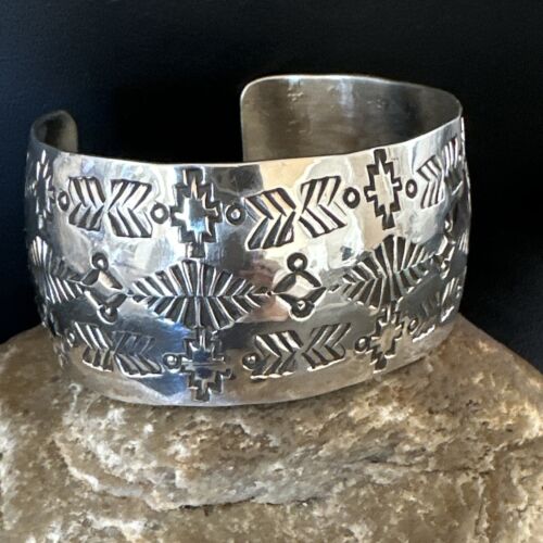 Navajo Stamped Cuff Bracelet | Sterling Silver | Authentic Native American Handmade | 17458