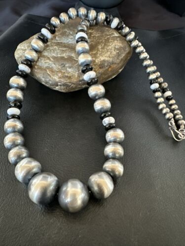 Navajo Pearls Graduated Sterling Silver Black Onyx White Bead Necklace 24" | Handmade Jewelry | 17584 | 17584
