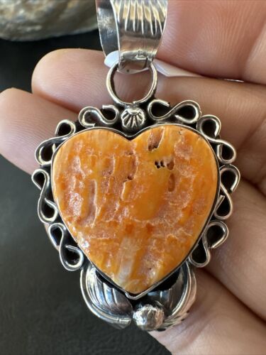 Navajo Orange Spiny Oyster Heart Pendant Necklace | Sterling Silver | Authentic Native American Handmade | 16417