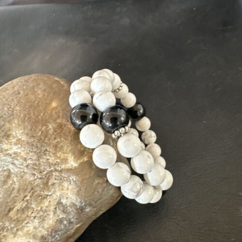Memory Wire Stainless Steel Howlite Onyx Bead Bracelet 17617