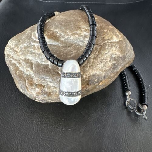 Navajo Mother of Pearl & Onyx Heishi Necklace | Sterling Silver | Authentic Native American Handmade | 18" | 15264