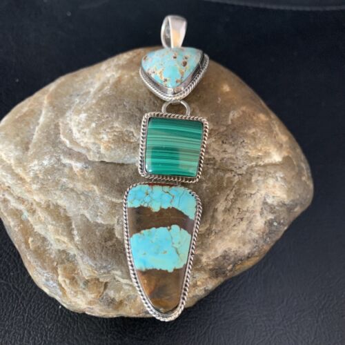 Navajo Pearls Necklace Pendant | Sterling Silver | Blue Turquoise #8 Malachite | Native American Handmade | 13500