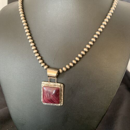 Navajo Pear Purple Spiny Oyster Pendant Necklace | Sterling Silver | Authentic Native American Handmade | 10951