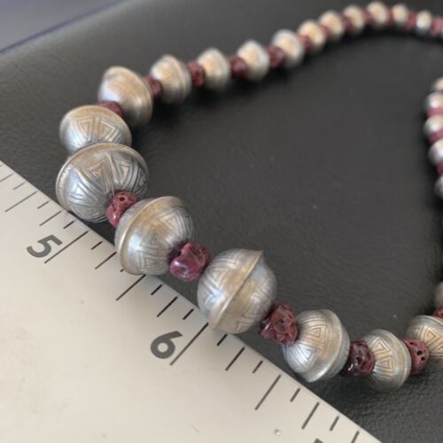 Navajo Pearl Purple Spiny Oyster Bead Necklace | Sterling Silver | Hand Stamped | Authentic Native American Jewelry | Single Strand | 11877