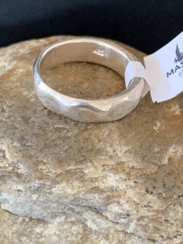 Navajo Women's White Sterling Silver Ring | Sz 7 | Authentic Native American Handmade | 1734