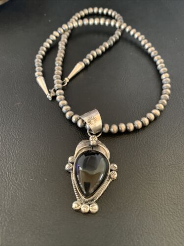 Native American Men's Navajo Pearls Necklace Pendant | Sterling Silver Black Onyx | 13099