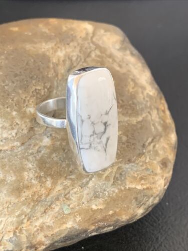 Native American Women's Navajo White Howlite Ring | Sterling Silver | Sz 7 | 11606