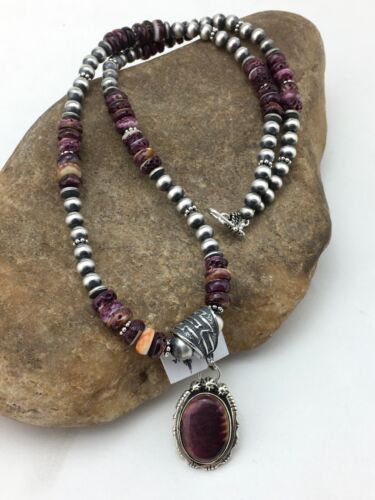 Navajo Purple Spiny Oyster Bead Necklace | Sterling Silver | Authentic Native American Handmade | 4583