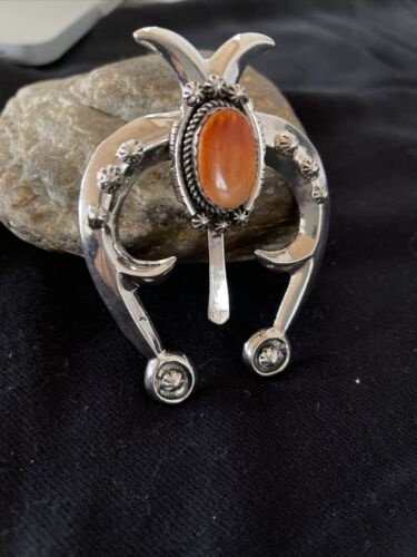 Navajo Orange Spiny Oyster Naja Pendant | Sterling Silver | Authentic Native American Handmade | 1062