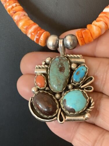 Navajo Green Turquoise and Spiny Bead Pendant Necklace | Sterling Silver | Authentic Native American Handmade | 00575