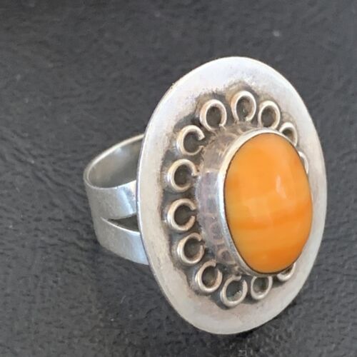 Native American Imported Sterling Silver Orange Spiny Oyster Ring | Sz 6 | Handmade | 10413 - Masha USA