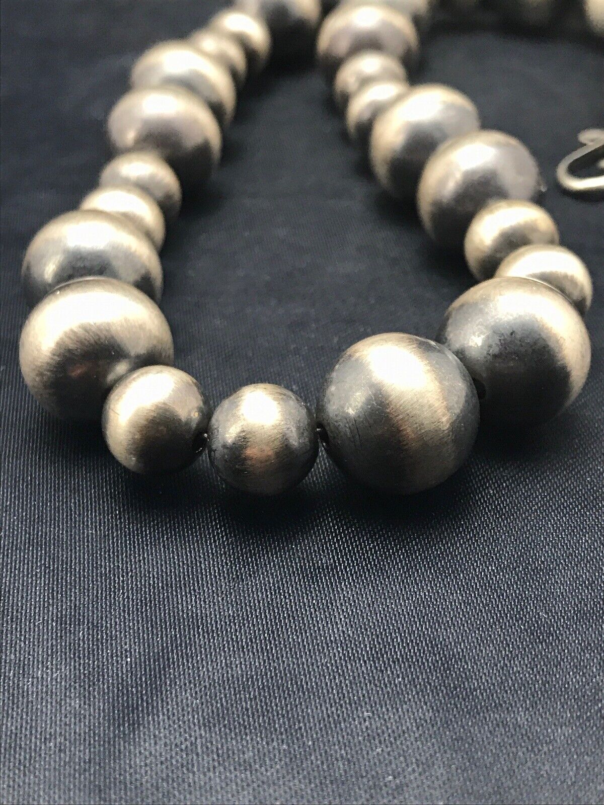 Navajo Pearls Graduated Sterling Silver Bead Necklace | Single Strand | Southwestern Native American | 20"