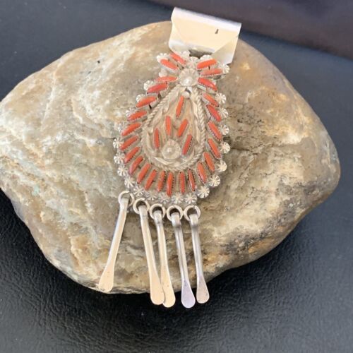 Old Pawn Zuni Multi-Stone Coral Needle Point Pendant Necklace | Sterling Silver | 12556