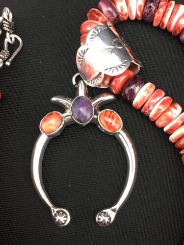 Navajo Spiny Oyster Naja Necklace | Sterling Silver Pendant | 22" | Authentic Native American Handmade | 1275