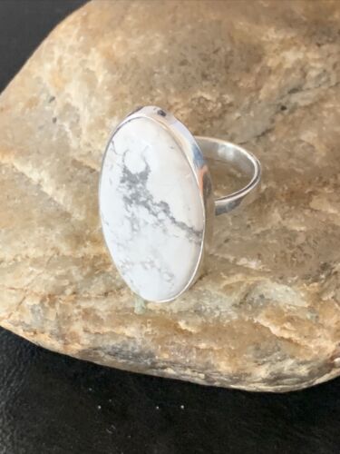 Southwestern Women's Navajo White Howlite Ring | Sterling Silver | Sz 9.5 | 11608