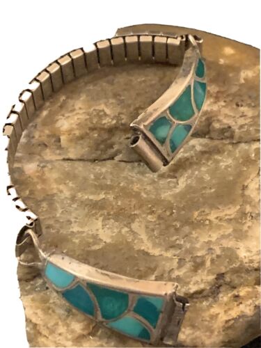 Unique Vintage Native American Navajo Turquoise Chip Inlay Sterling Silver Ring Old Unique Vintage Native American Navajo Turquoise Chip Inlay Sterling Silver Ring Old