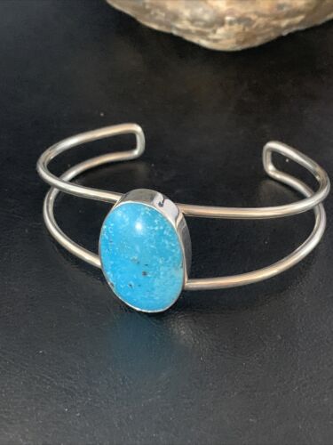 Women's Sterling Silver Blue Kingman Turquoise Cuff Bracelet | Authentic Native American Handmade | 14067