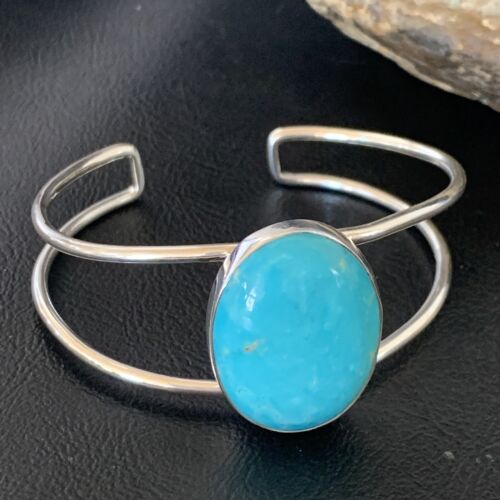 Minimalist Women's Blue Kingman Turquoise Cuff Bracelet | Sterling Silver | 12870