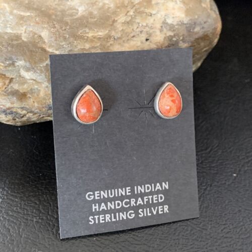 Navajo Spiny Oyster Earrings | Sterling Silver | Minimalist Native American Handmade | 12832