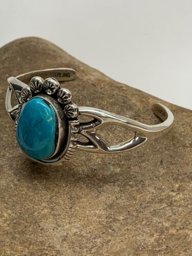 Southwestern Navajo Turquoise Cuff Bracelet | Sterling Silver | Authentic Native American Handmade | 4756