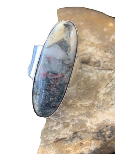 Southwestern Navajo Cinnabrite Ring | White Black | Sterling Silver | Sz 7.5 | 01559