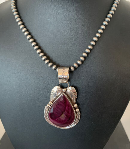 Navajo Purple Spiny Oyster Pendant | Sterling Silver | Authentic Native American Handmade | 804